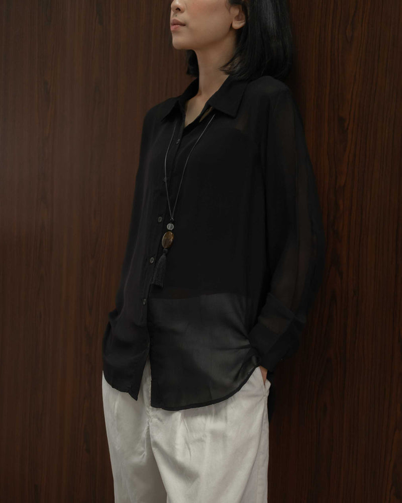 Aire Shirt in Black