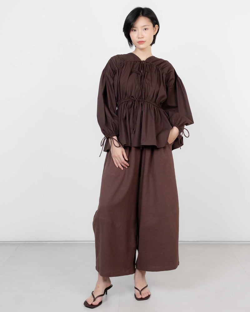Shea Top In Brown