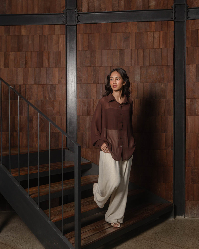 Aire Shirt in Dark Brown