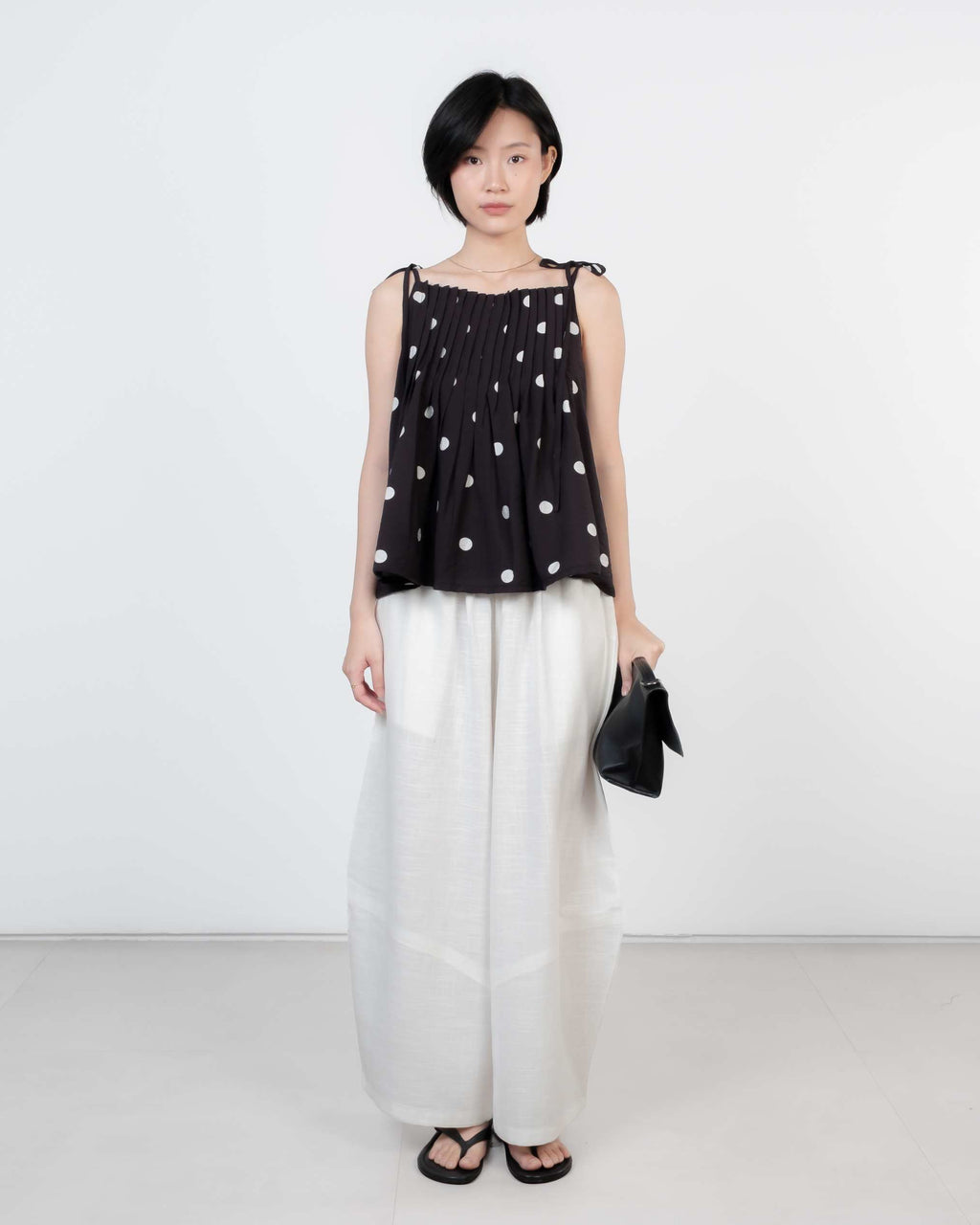 Lumi Pleated Top In Black