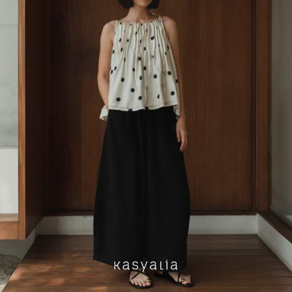 Kasyalia - Lumi Pleated Top